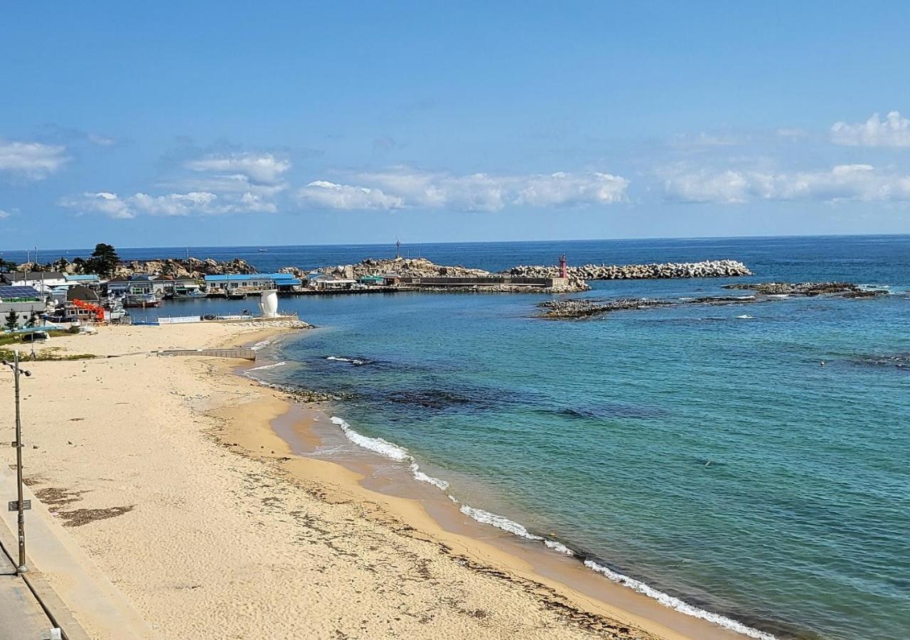Seaside Pension محافظة غوسونغ المظهر الخارجي الصورة