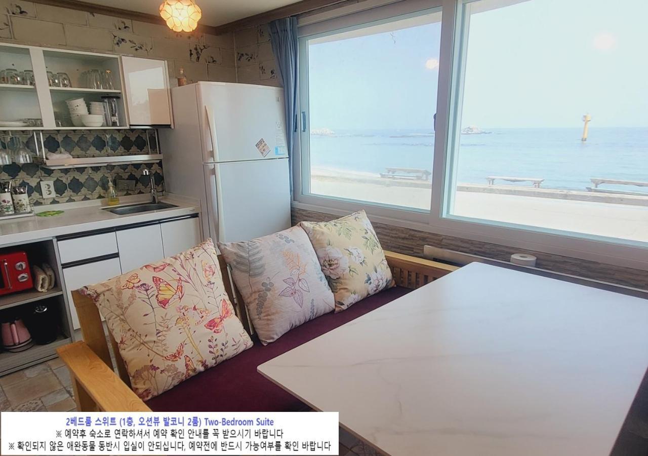 Seaside Pension محافظة غوسونغ المظهر الخارجي الصورة